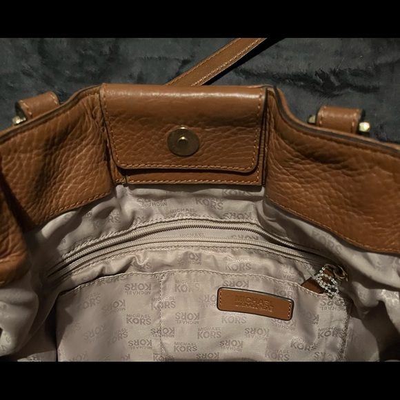 Handbag - Picture 3 of 3